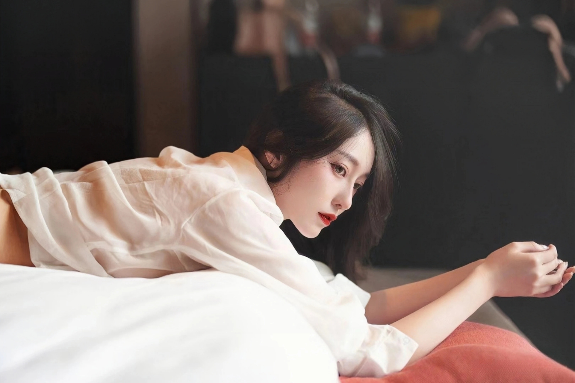 全国政协召开“完善和创新社会治理”专题协商会 王沪宁出席并讲话